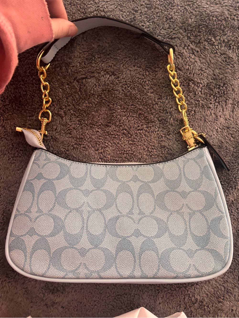 Coach Light Gray Signature Canvas Shoulder Bag with Gold Hardware - Picture 2 of 3